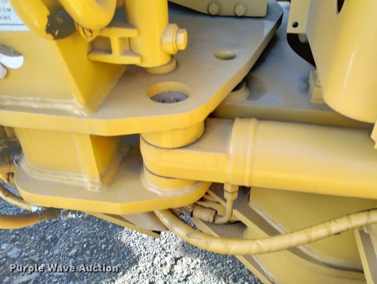 image for item DF8221 1993 Caterpillar 12G  motor grader