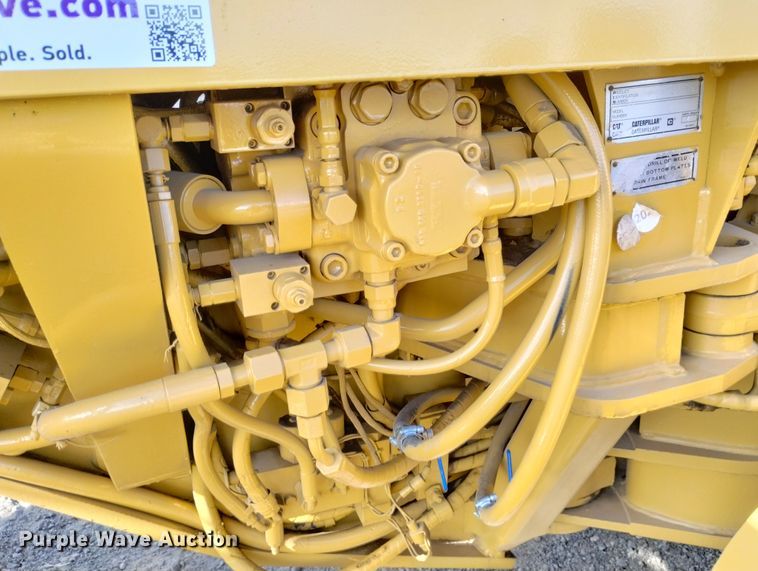 image for item DF8221 1993 Caterpillar 12G  motor grader