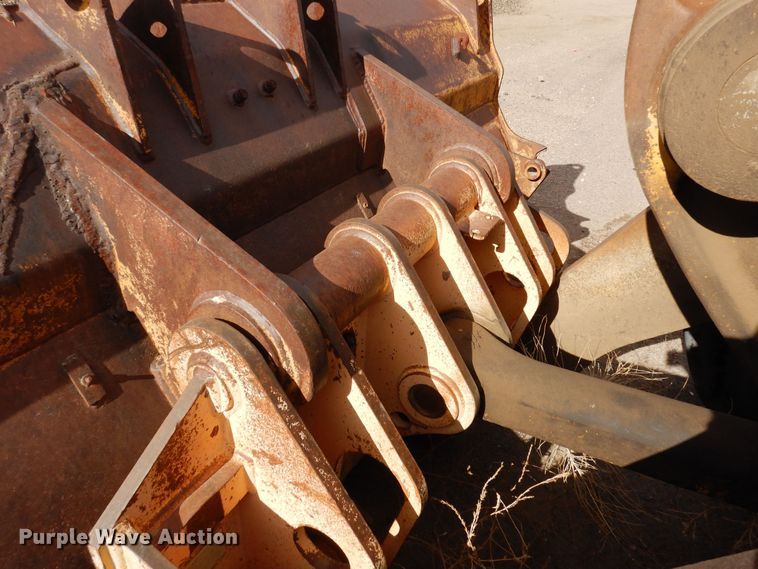 image for item DF8231 1989 John Deere 644E  wheel loader