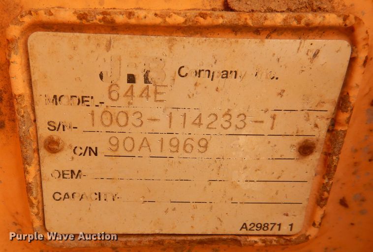 image for item DF8231 1989 John Deere 644E  wheel loader