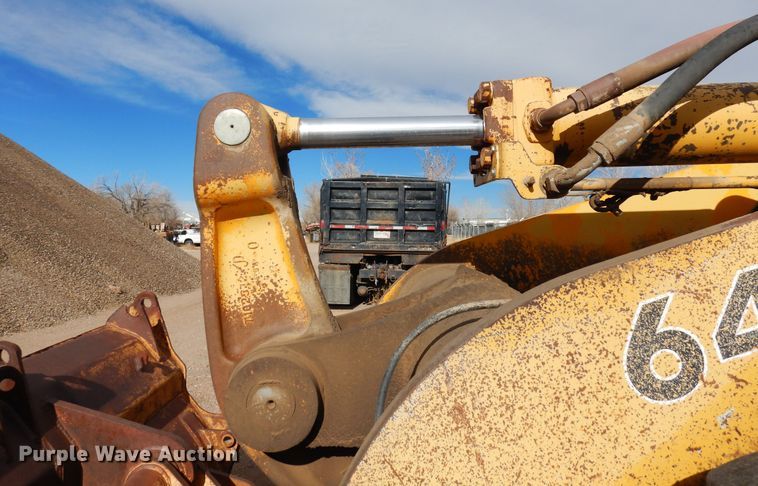 image for item DF8231 1989 John Deere 644E  wheel loader