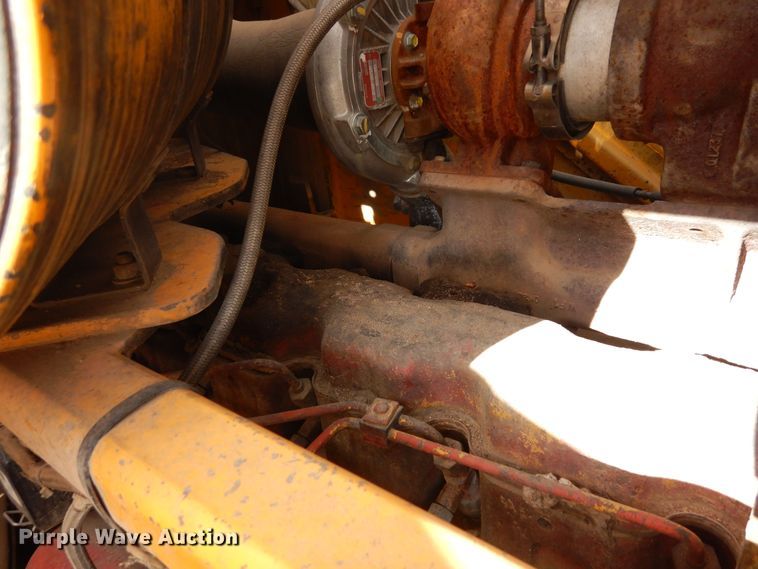 image for item DF8231 1989 John Deere 644E  wheel loader