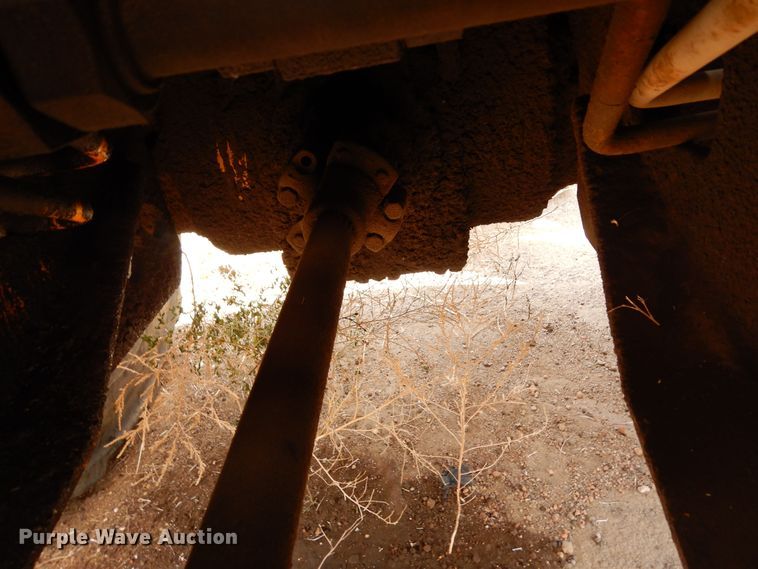 image for item DF8231 1989 John Deere 644E  wheel loader