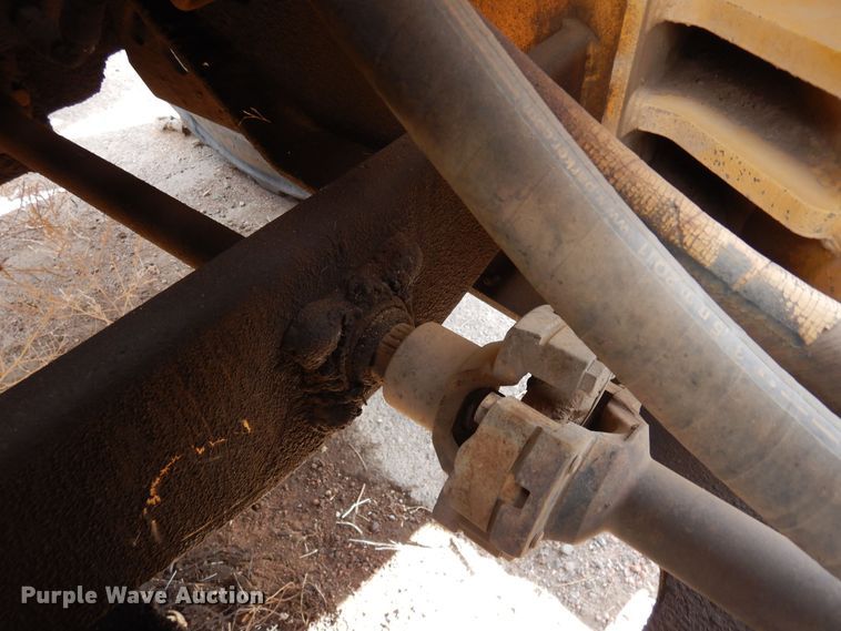 image for item DF8231 1989 John Deere 644E  wheel loader