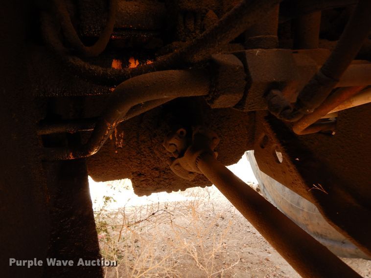 image for item DF8231 1989 John Deere 644E  wheel loader