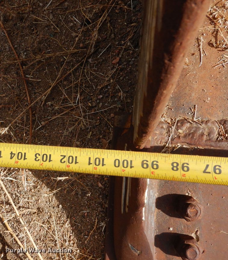 image for item DF8232 1989 John Deere 624E  wheel loader