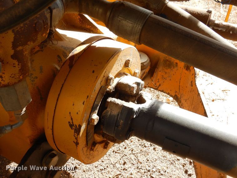 image for item DF8232 1989 John Deere 624E  wheel loader