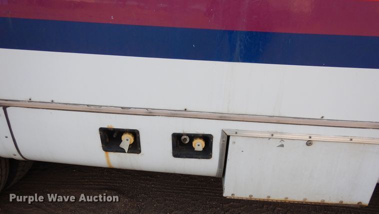 image for item DF8238 1994 Ford E350  shuttle bus