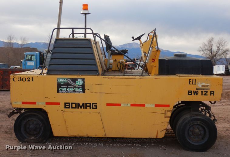 image for item DF8239 1988 Bomag BW12R  pneumatic roller