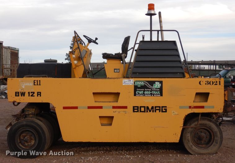 image for item DF8239 1988 Bomag BW12R  pneumatic roller