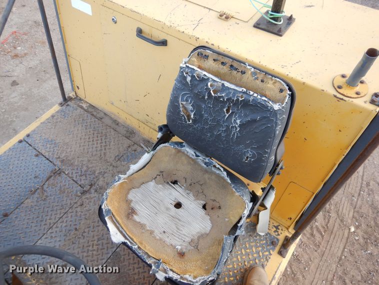 image for item DF8239 1988 Bomag BW12R  pneumatic roller