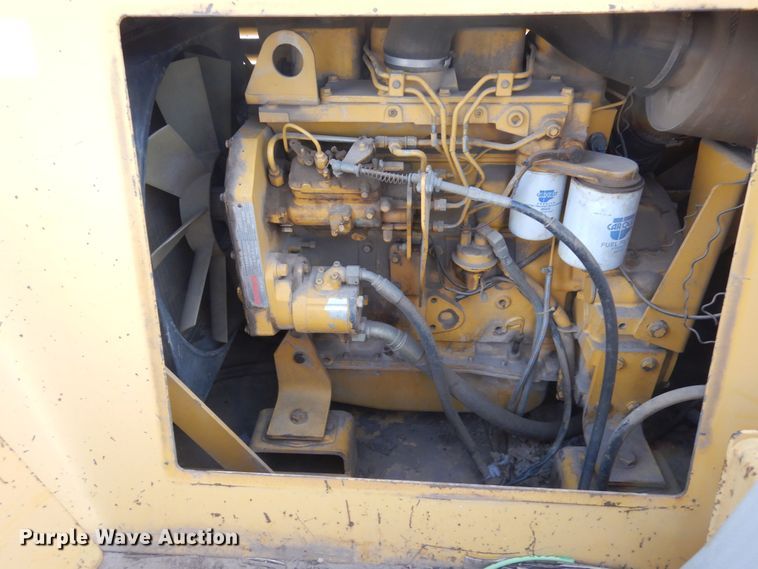 image for item DF8239 1988 Bomag BW12R  pneumatic roller