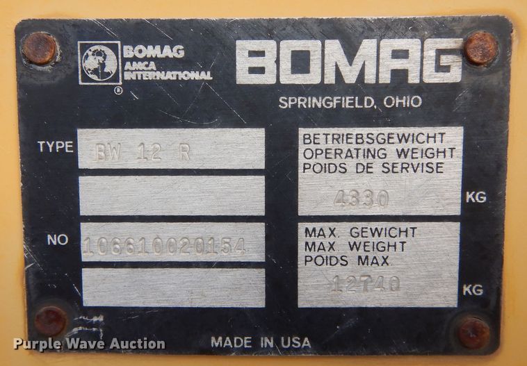 image for item DF8239 1988 Bomag BW12R  pneumatic roller