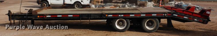 image for item DF8240 1995 Towmaster  equipment trailer
