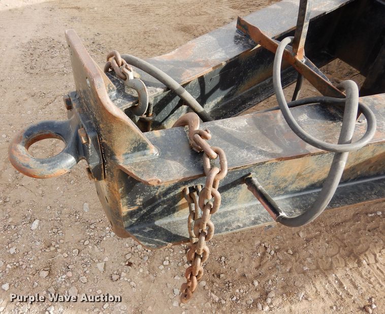 image for item DF8240 1995 Towmaster  equipment trailer