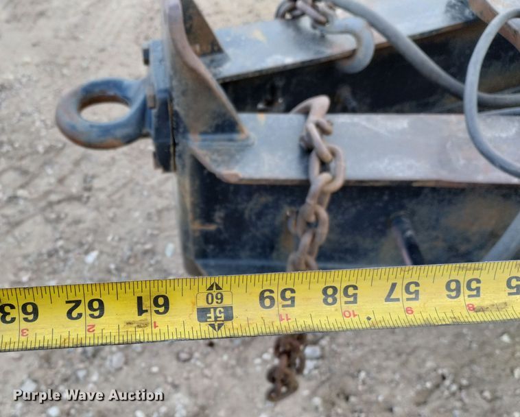 image for item DF8240 1995 Towmaster  equipment trailer