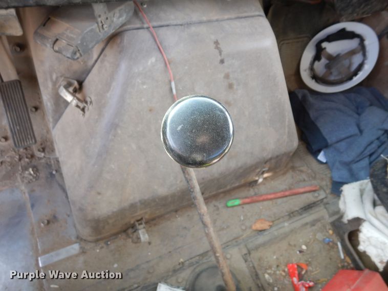 image for item DF8242 1984 International 1954  flatbed truck