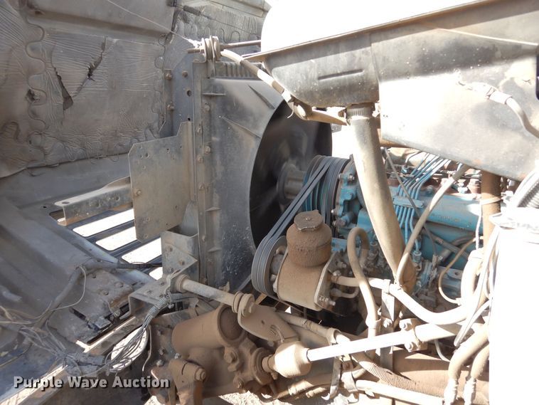 image for item DF8242 1984 International 1954  flatbed truck