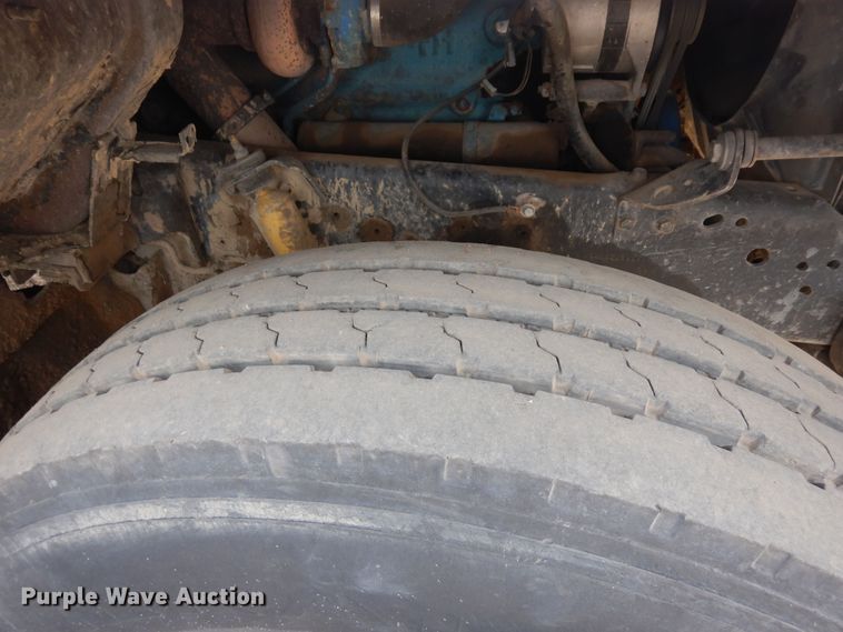 image for item DF8242 1984 International 1954  flatbed truck