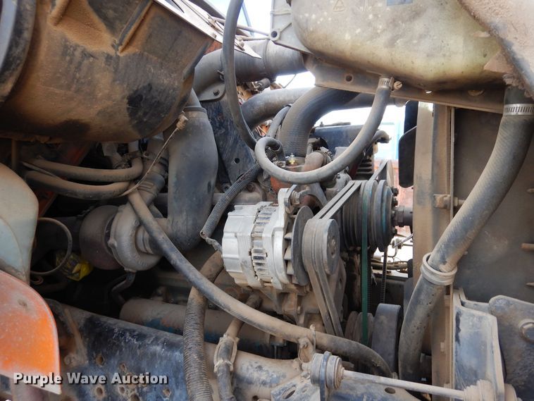 image for item DF8243 1992 International 4800  dump truck