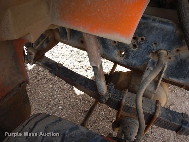 image for item DF8243 1992 International 4800  dump truck