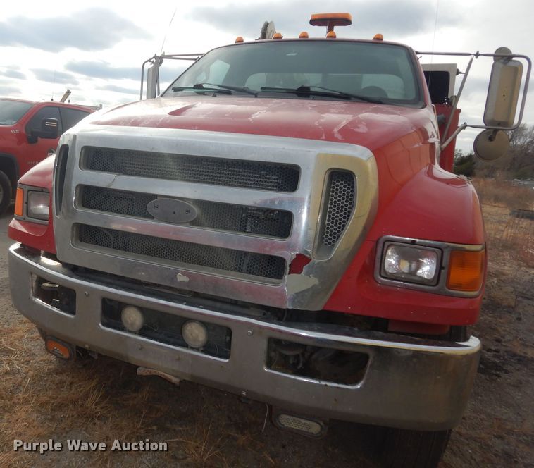 image for item DI6889 2009 Ford F750 Super Duty XL  utility / service truck