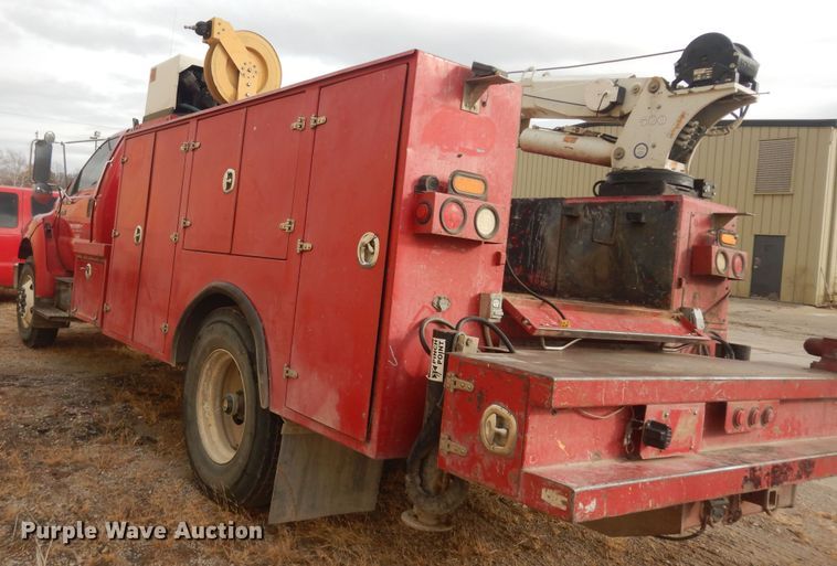 image for item DI6889 2009 Ford F750 Super Duty XL  utility / service truck