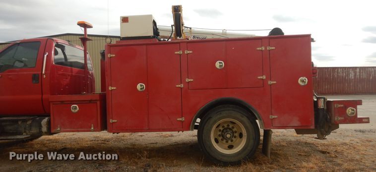 image for item DI6889 2009 Ford F750 Super Duty XL  utility / service truck