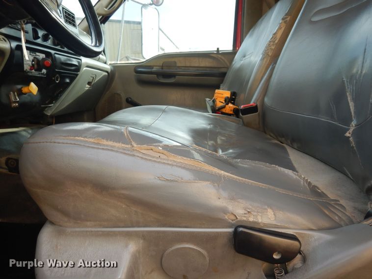 image for item DI6889 2009 Ford F750 Super Duty XL  utility / service truck