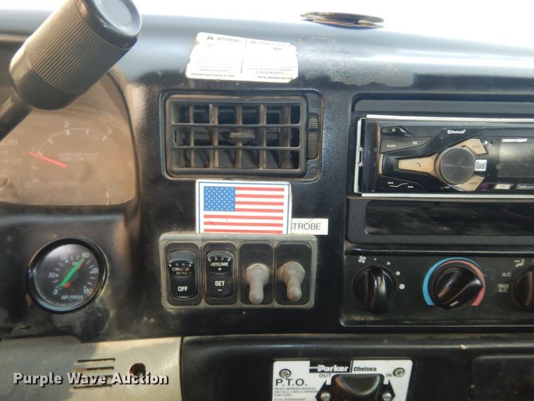 image for item DI6889 2009 Ford F750 Super Duty XL  utility / service truck