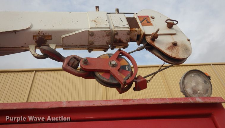 image for item DI6889 2009 Ford F750 Super Duty XL  utility / service truck