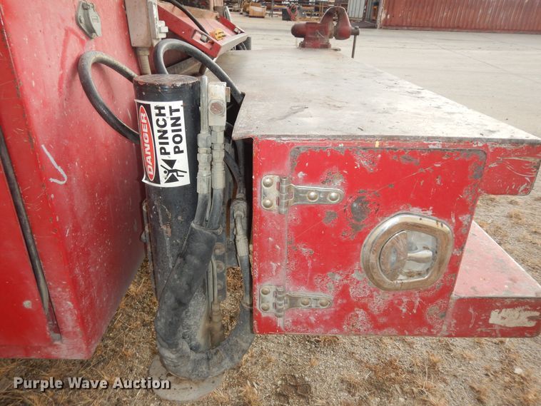 image for item DI6889 2009 Ford F750 Super Duty XL  utility / service truck