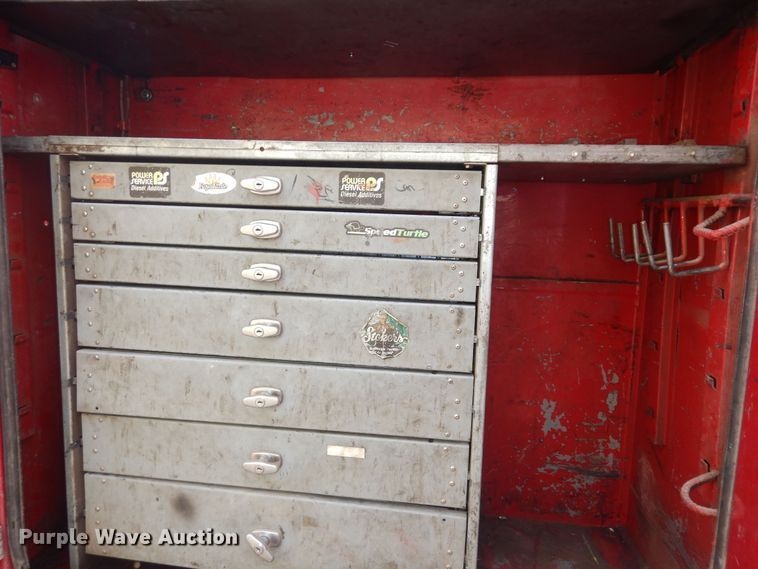 image for item DI6889 2009 Ford F750 Super Duty XL  utility / service truck