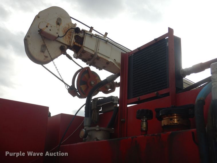 image for item DI6889 2009 Ford F750 Super Duty XL  utility / service truck