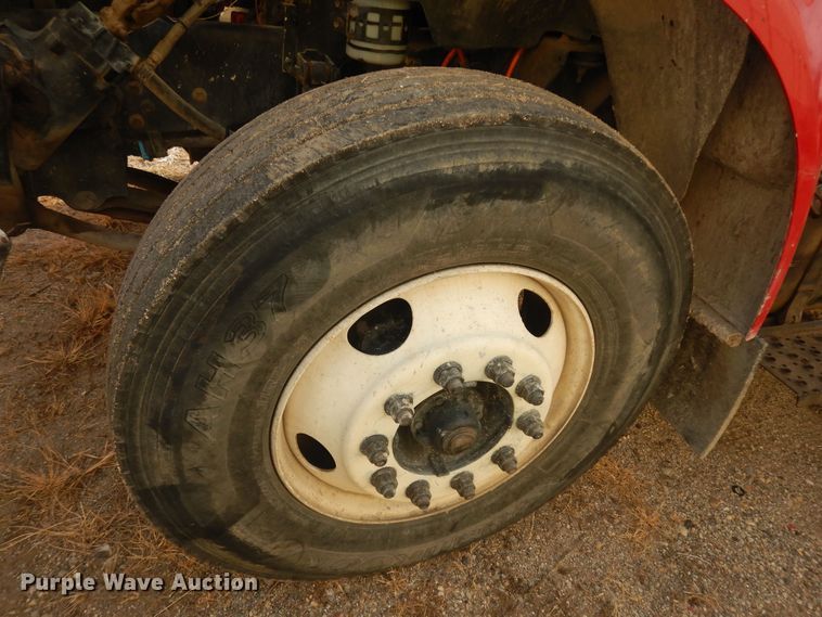 image for item DI6889 2009 Ford F750 Super Duty XL  utility / service truck