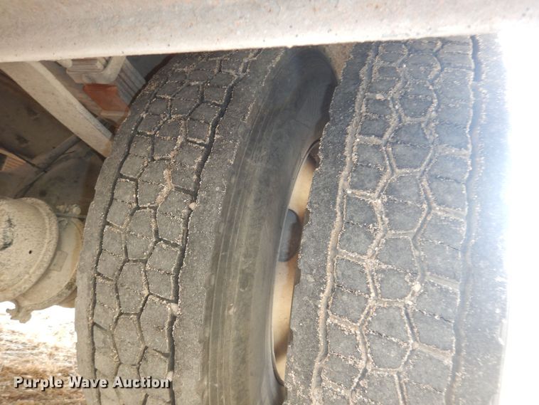 image for item DI6889 2009 Ford F750 Super Duty XL  utility / service truck