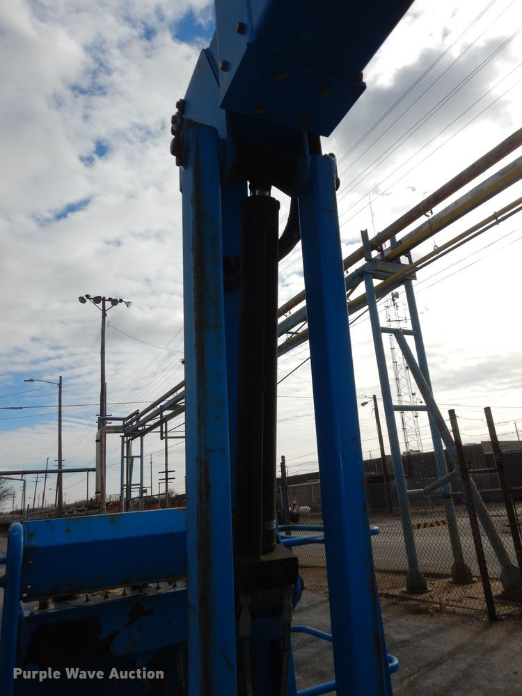 image for item DI6895 2007 Genie Z60/34  boom lift