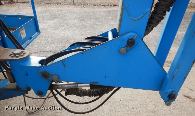 image for item DI6895 2007 Genie Z60/34  boom lift
