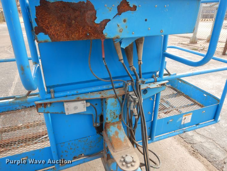 image for item DI6895 2007 Genie Z60/34  boom lift