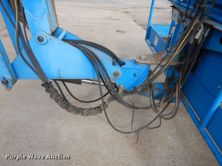 image for item DI6895 2007 Genie Z60/34  boom lift