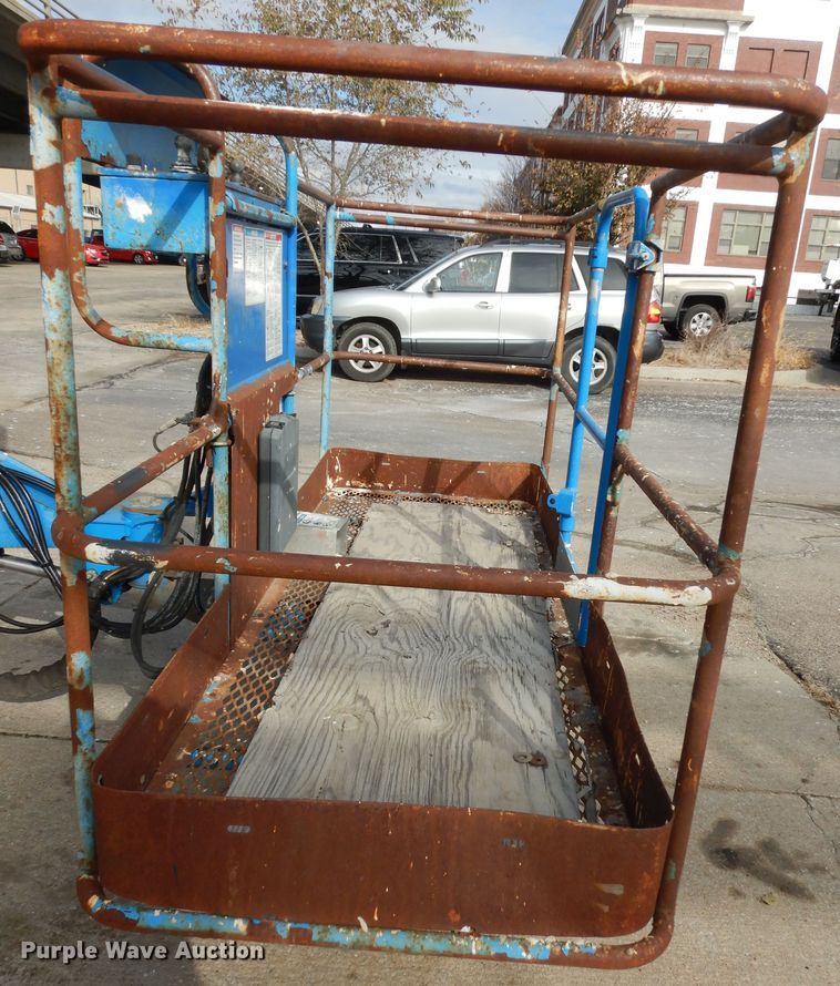 image for item DI6896 2007 Genie Z60/34  boom lift