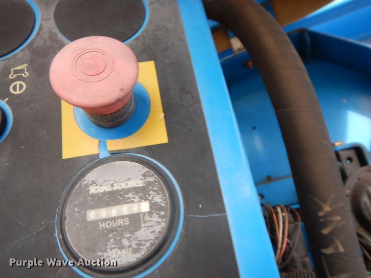 image for item DI6896 2007 Genie Z60/34  boom lift