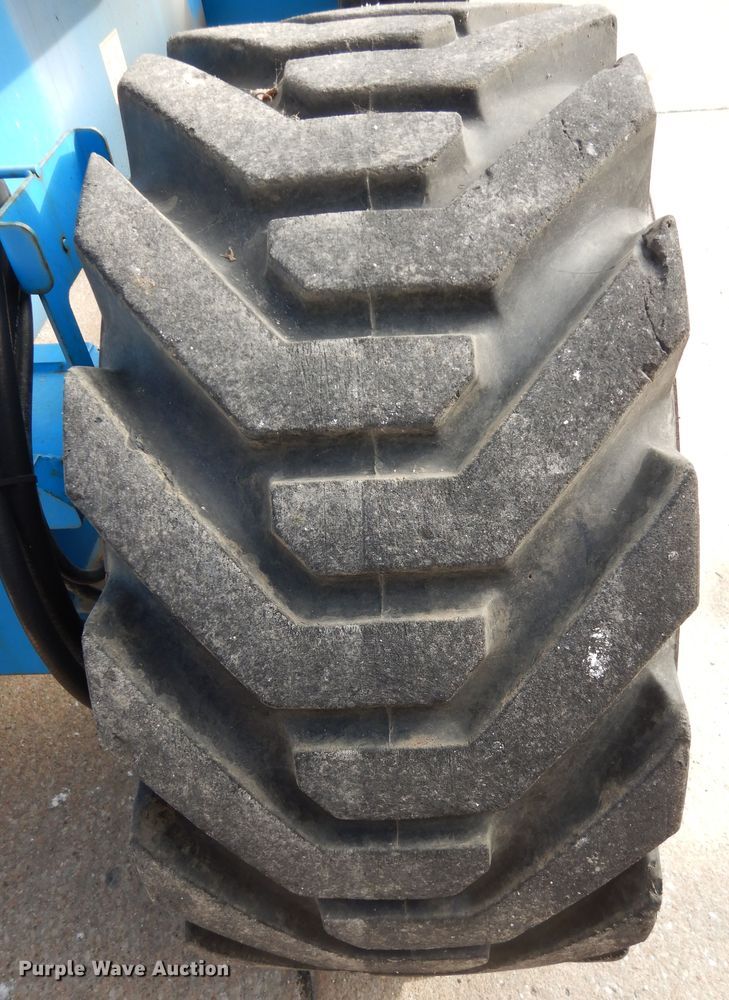 image for item DI6896 2007 Genie Z60/34  boom lift