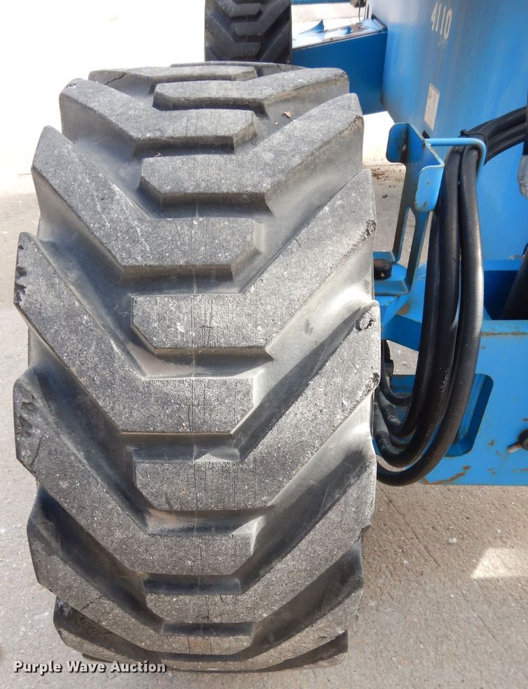 image for item DI6896 2007 Genie Z60/34  boom lift