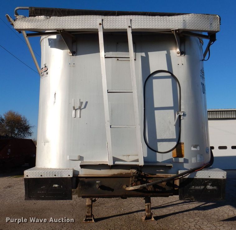 image for item DK2042 2004 Benson  end dump trailer