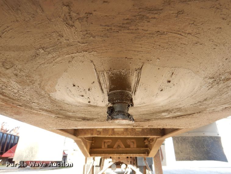 image for item DK2042 2004 Benson  end dump trailer