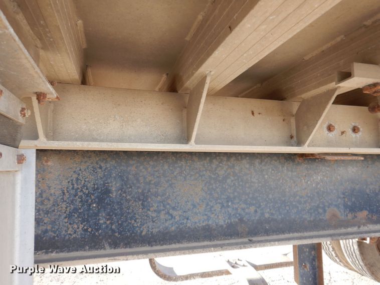 image for item DK2042 2004 Benson  end dump trailer