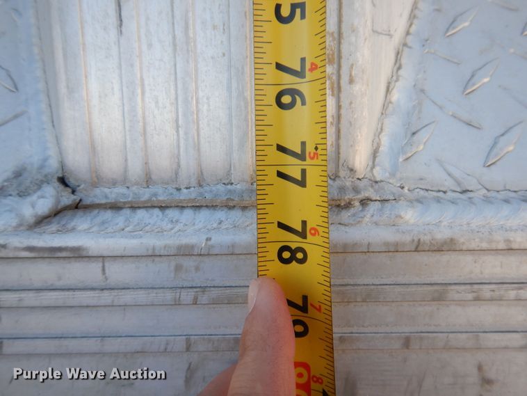 image for item DK2042 2004 Benson  end dump trailer