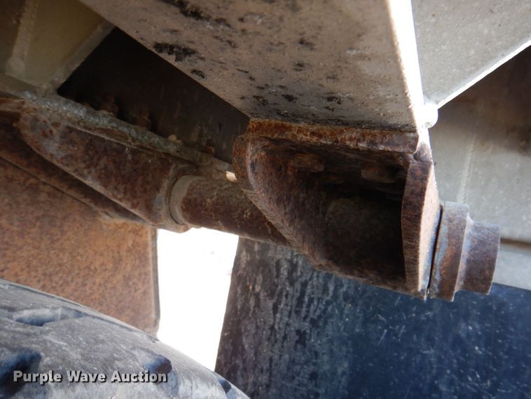 image for item DK2042 2004 Benson  end dump trailer