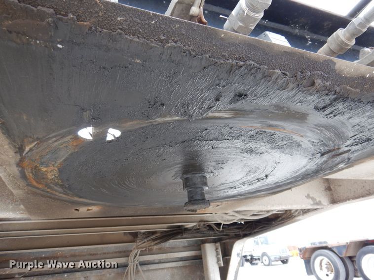 image for item DK2053 1995 Trail-Eze DHT7048  drop deck equipment trailer